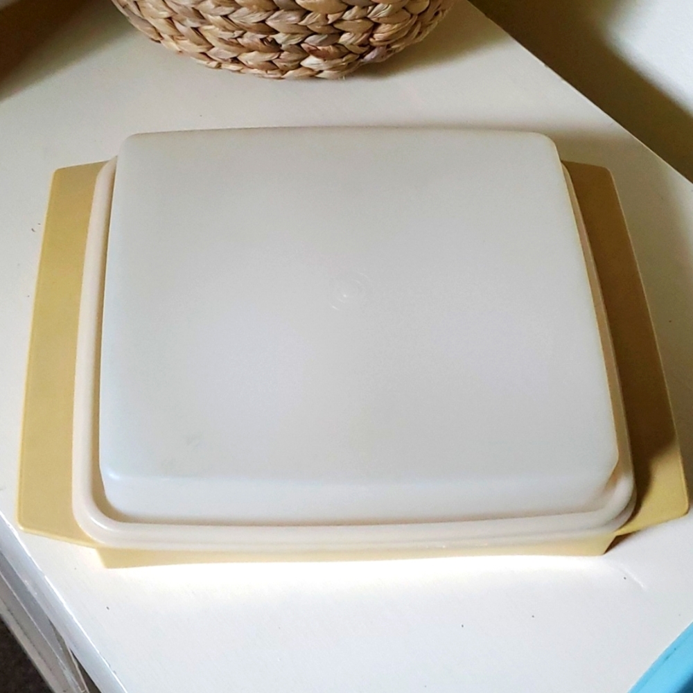 SOLD Vintage Tupperware Deviled Egg Storage & Vegetable Steamer